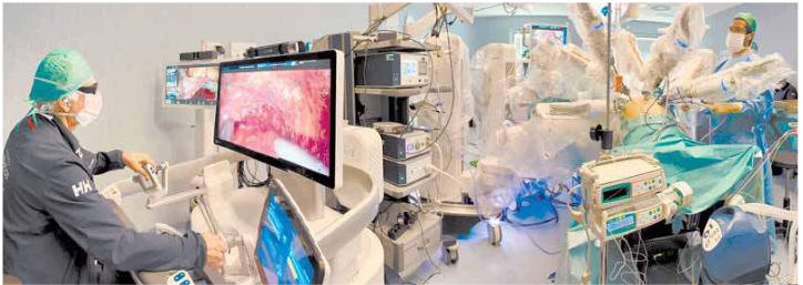  Primera cistectomía robótica con creación de neovejiga en Canarias